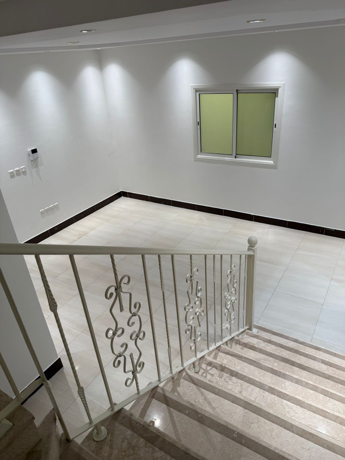 🏠 Duplex Apartment for Rent – Al Nozha District**  